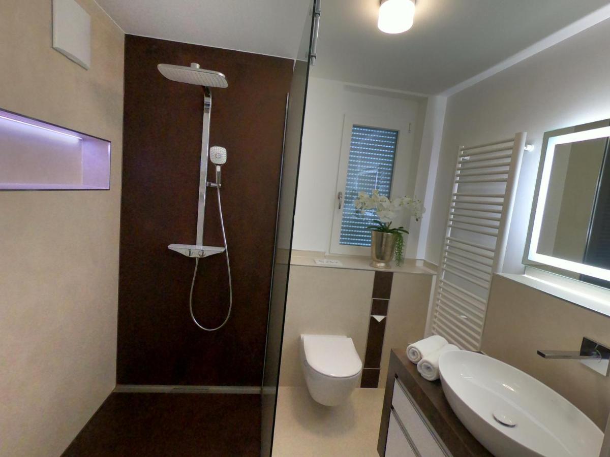 Апартаменты Antike & Modern Deluxe Гюнцбург Экстерьер фото